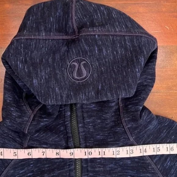 Lululemon Scuba Hoodie Classic Cotton Fleece
Heathered Speckled Black / Blue - Picture 10 of 11